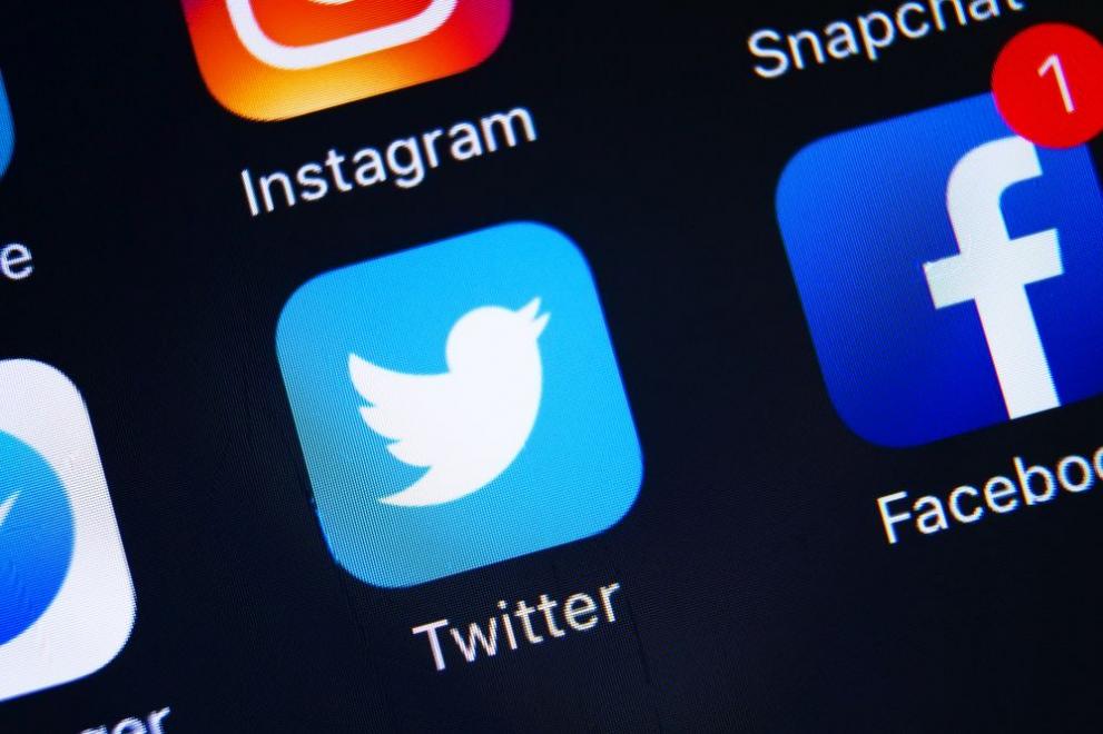991-ratio-fejsbuk-tuityr-socialni-mrezhi-socialni-medii-fejsbuk-tuityr