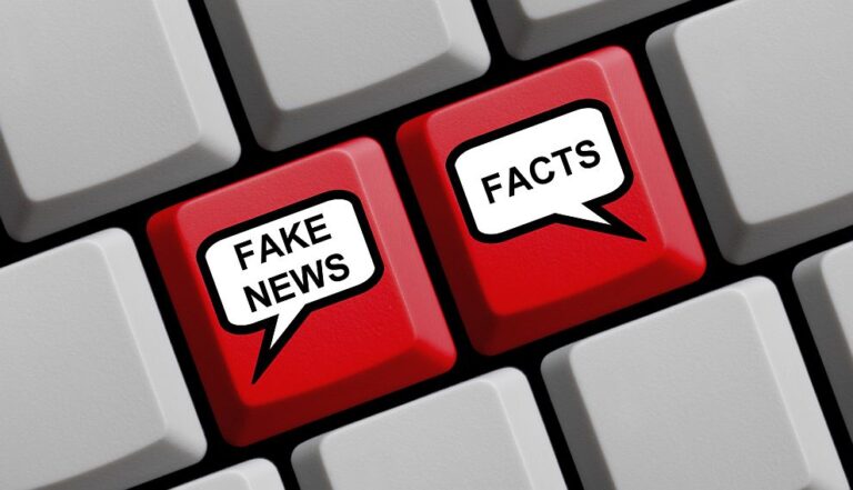 Computer Keyboard with balloons Fake or News Facts