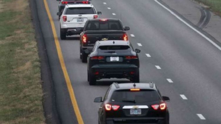 a9cd8152c9f4bde76e4cea191ca1db9a-a3a96c8cead468d90f09971fe3213ab1-left-lane-slow