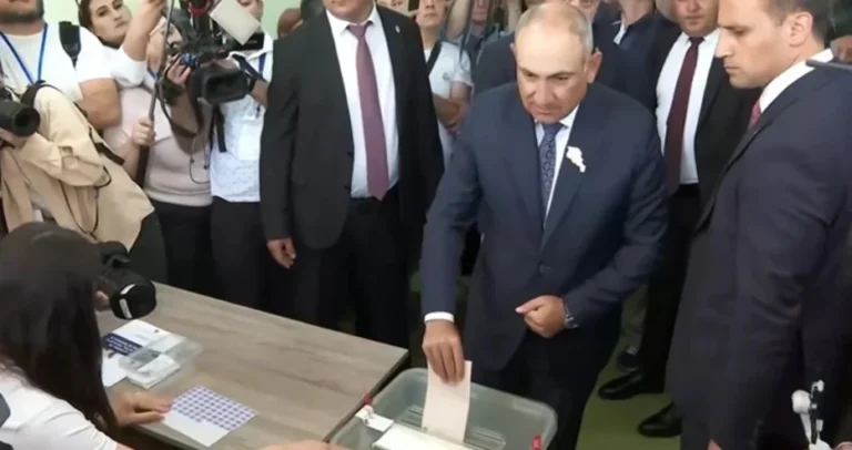 big_8-Pashinyan_utube.jpg